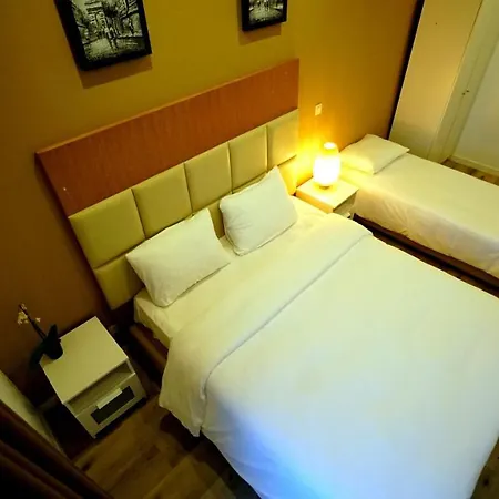 Flox Hotel